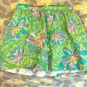 Lilly Pulitzer girls pull on skirt